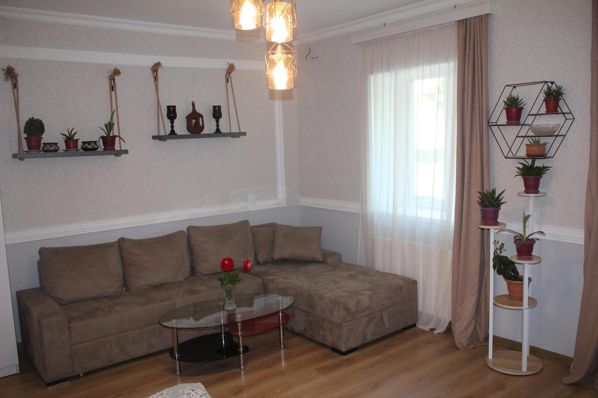 Guesthouse Levani Гори Экстерьер фото
