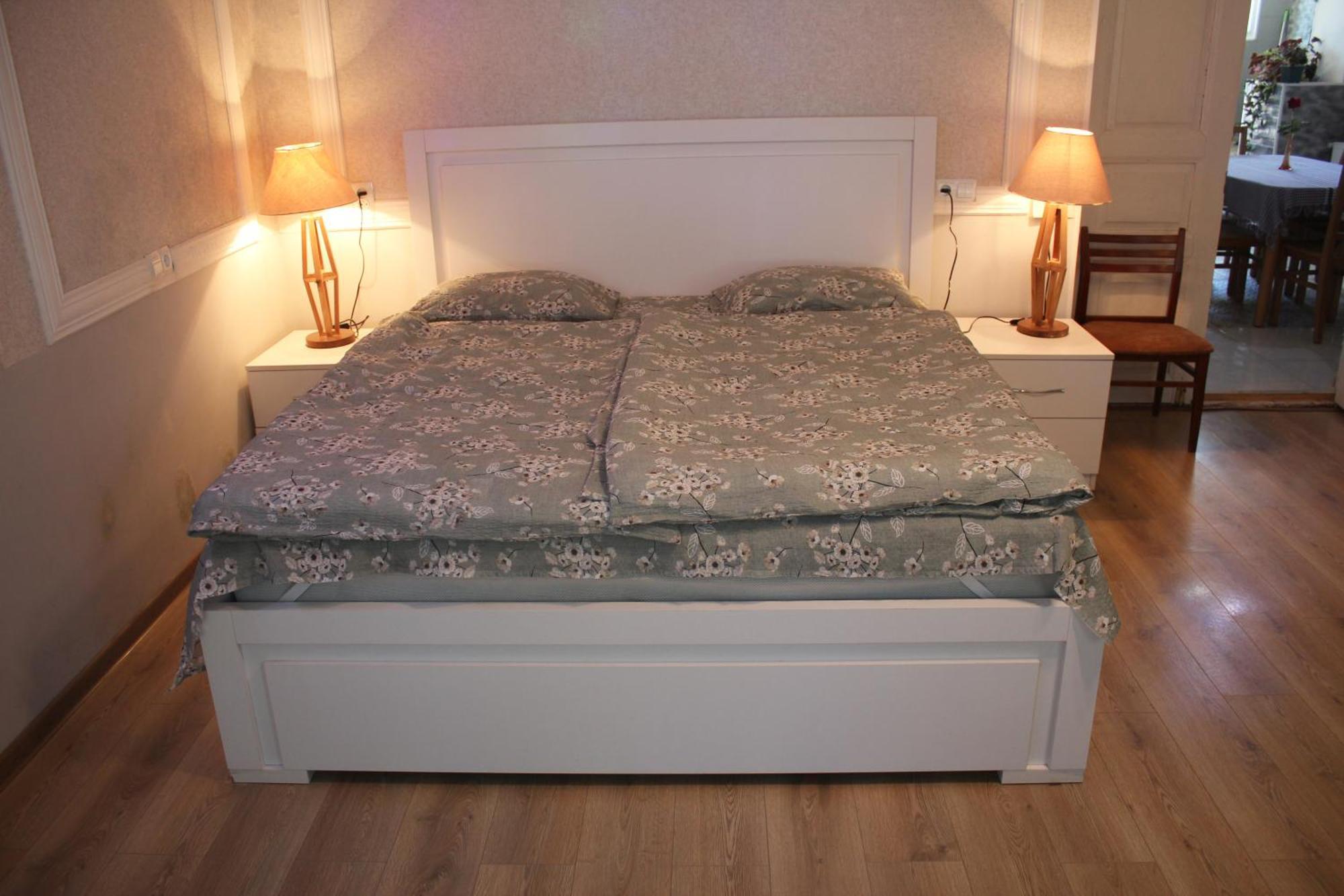 Guesthouse Levani Гори Экстерьер фото