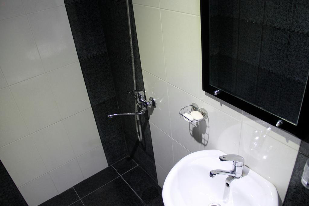 Guesthouse Levani Гори Номер фото